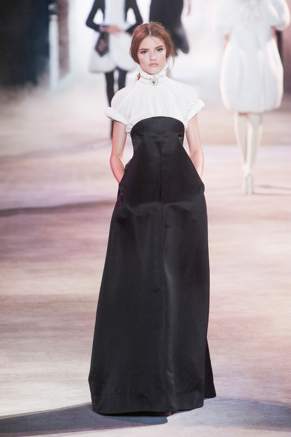 Ulyana+Sergeenko+Fall+2013+qqPHbyTp9N1x